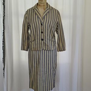 Vintage 1950/60's ladies suit.